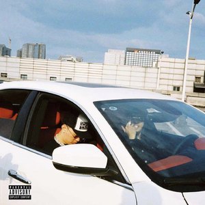 动漫精品中文无码
